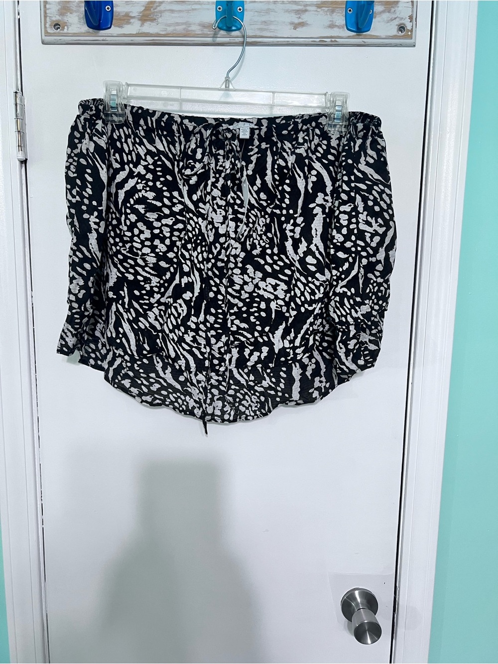 Sophia Vergara Black and White Printed Mini Skirt Size XXL